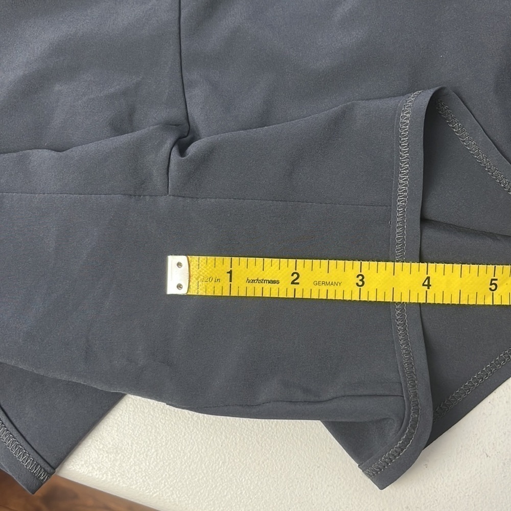 ASICS Running Shorts - Picture 10 of 10